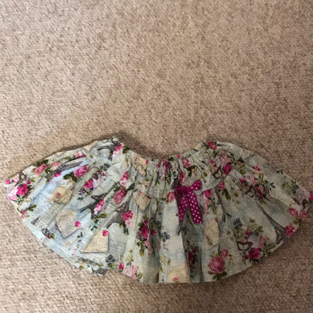 Paris inspired printed skirt multi colored
